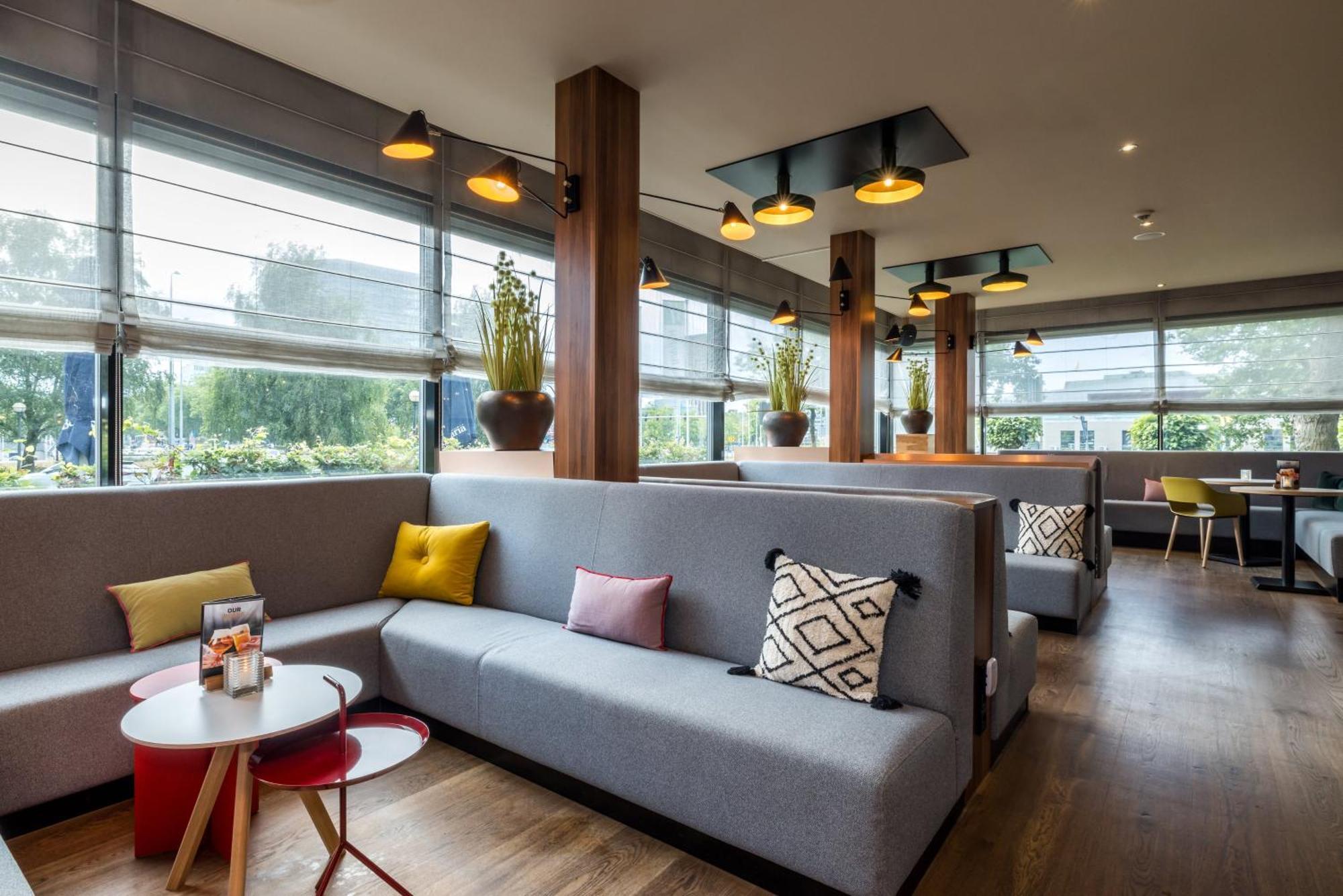 Hotel Centre By Ihg 4*